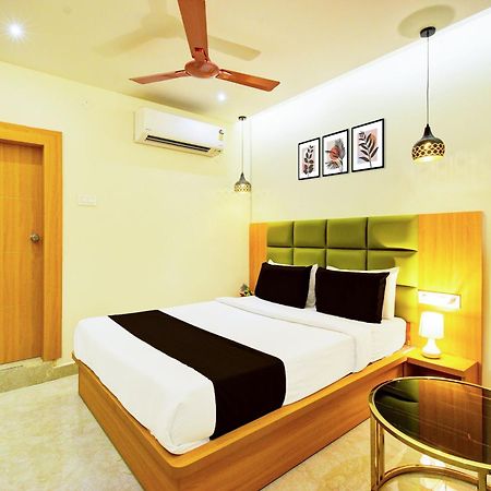 Hotel O Svs Suites Luxury Rooms Trimulgherry Εξωτερικό φωτογραφία