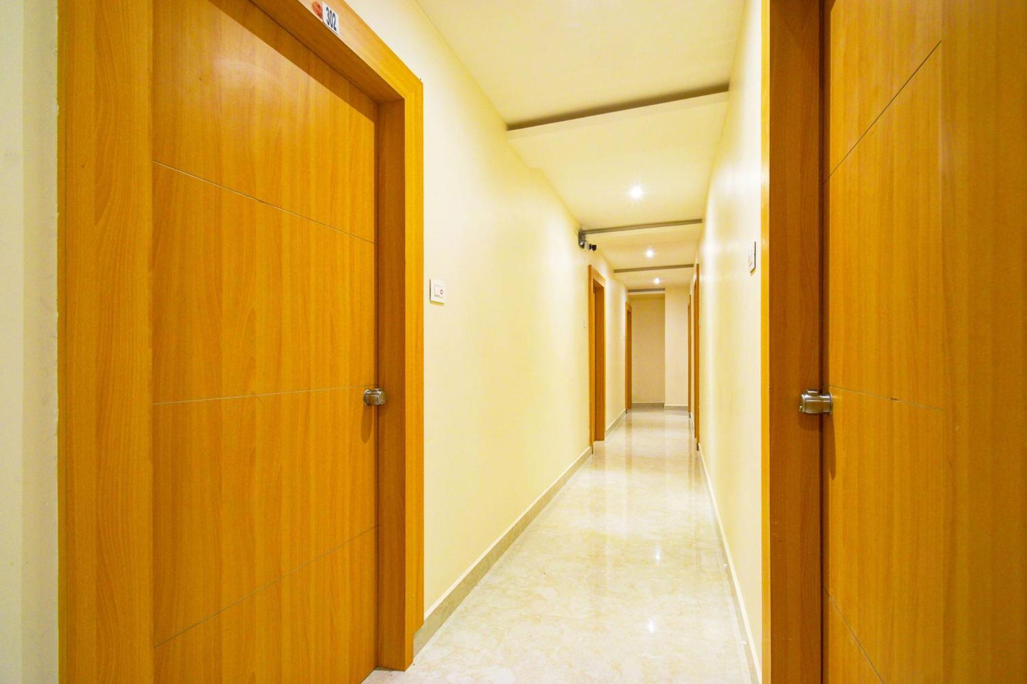 Hotel O Svs Suites Luxury Rooms Trimulgherry Εξωτερικό φωτογραφία