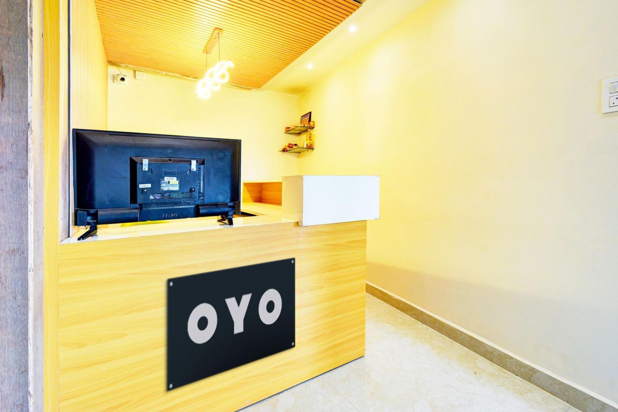 Hotel O Svs Suites Luxury Rooms Trimulgherry Εξωτερικό φωτογραφία